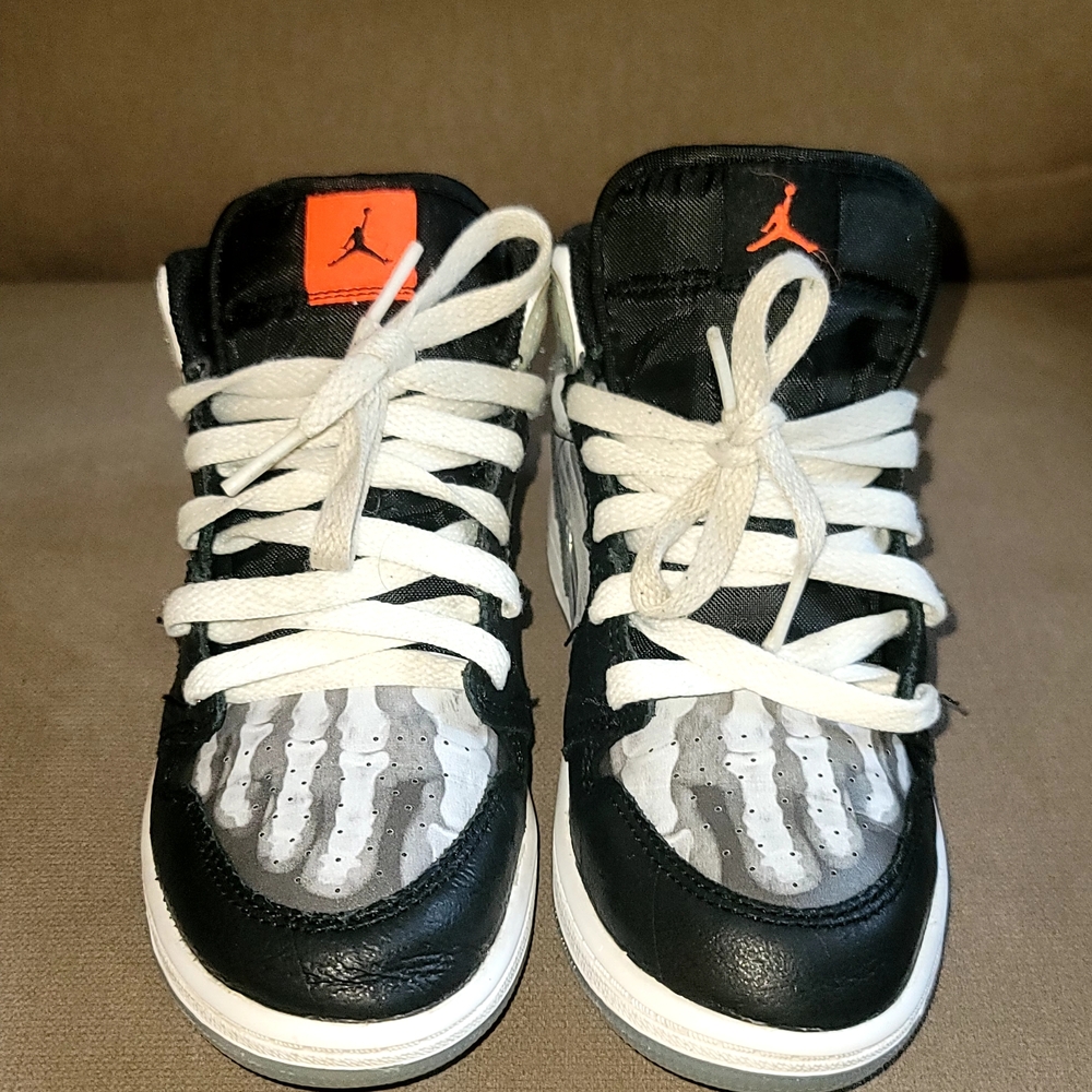 Nike Air Jordan 1 Mid SE GS Black Ice Blue Crimson 'X-Ray' Shoes Youth 1